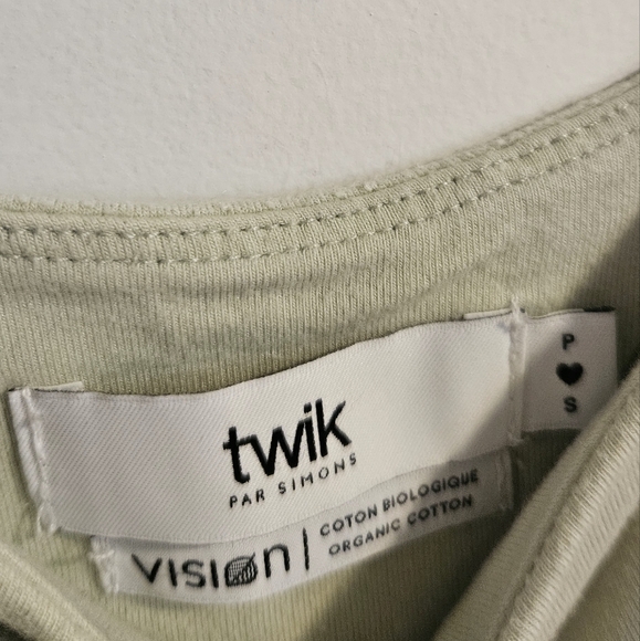 Crop top - Picture 3 of 3